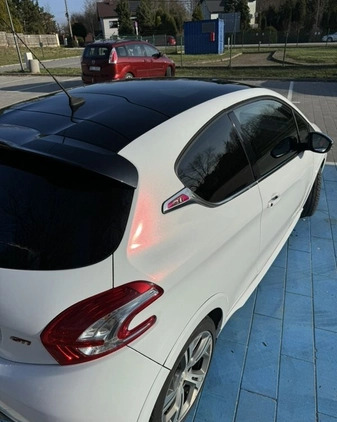 Peugeot 208 cena 33900 przebieg: 93555, rok produkcji 2015 z Łuków małe 232